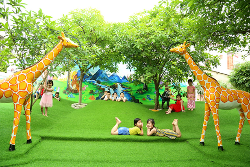 Điêu khắc đắp đúc tượng động vật trường mầm non công viên TP Vinh Nghệ An